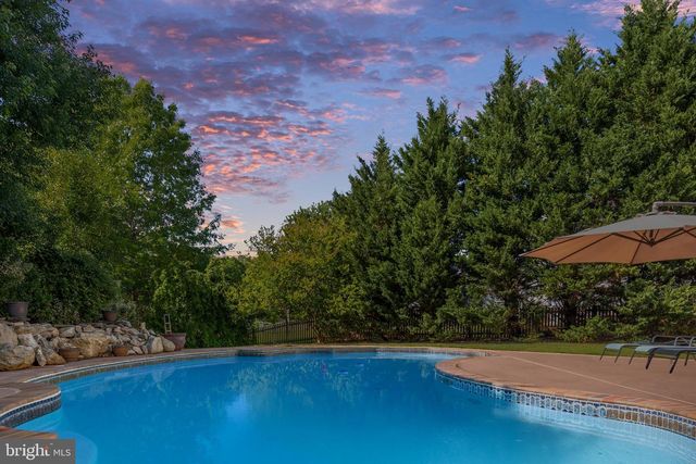 6 TOLIVER LN, Stafford, VA 22554