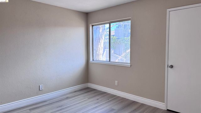 23 Raintree Court 15, Hayward, CA 94544