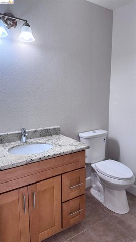 23 Raintree Court 15, Hayward, CA 94544