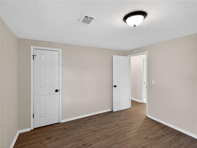 5 Knob Drive, Carrollton, GA 30116