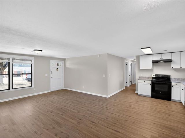 5 Knob Drive, Carrollton, GA 30116