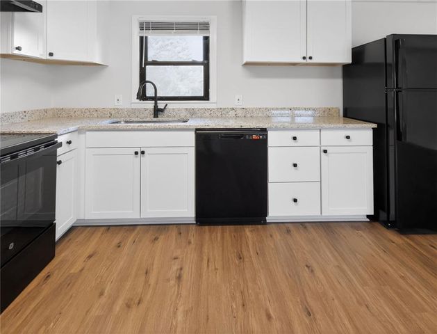 5 Knob Drive, Carrollton, GA 30116