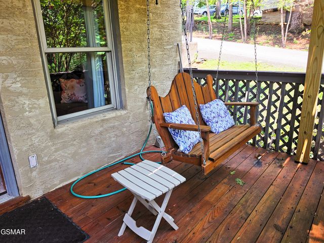 310 Greenwood Way, Pigeon Forge, TN 37863