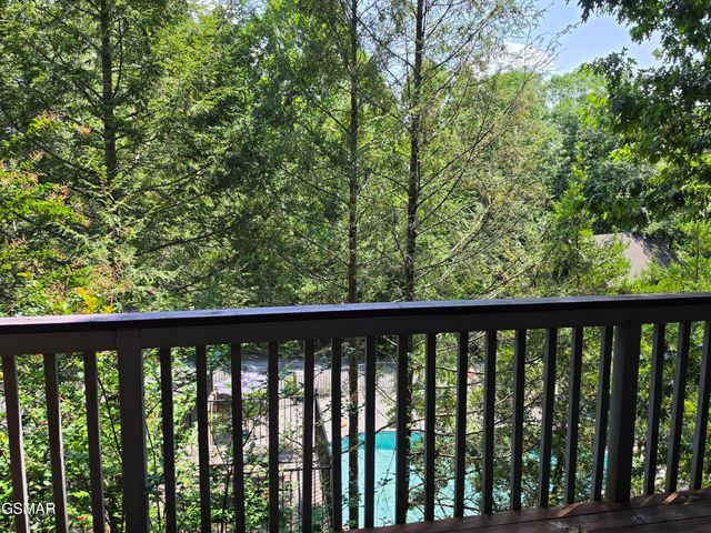 310 Greenwood Way, Pigeon Forge, TN 37863