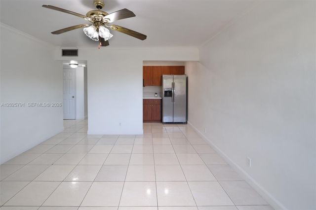 11195 SW 1st St 119, Sweetwater, FL 33174