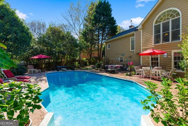 591 Delphinium Boulevard NW, Acworth, GA 30102