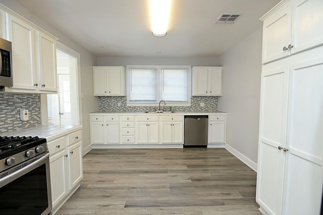 320 West Main Street, Thibodaux, LA 70301