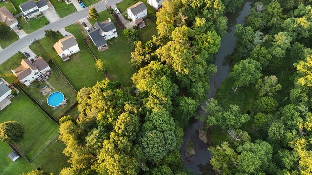 1445 Buchanon Dr, Clarksville, TN 37042