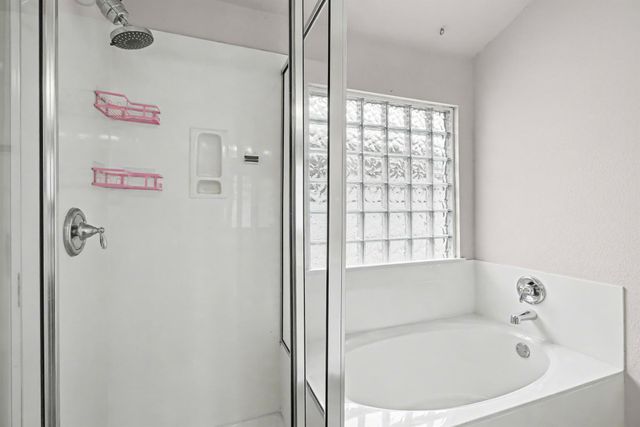 2004 Rockland DR, Austin, TX 78748