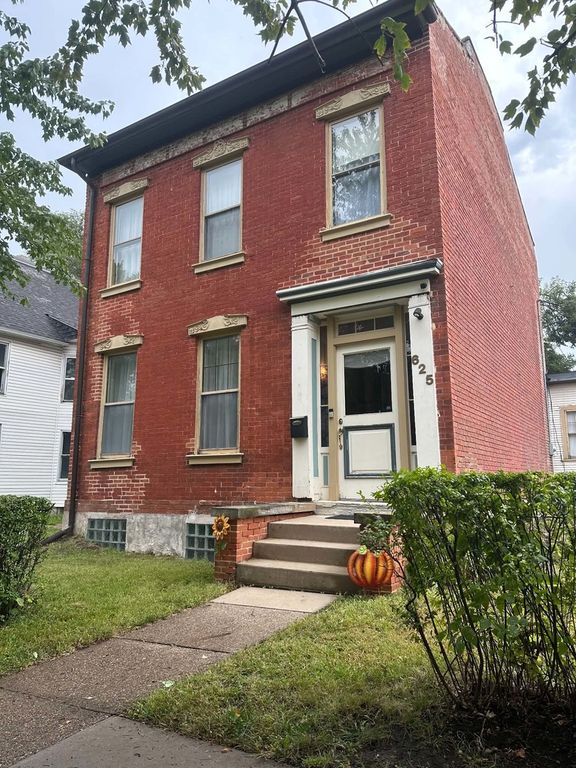 625 23rd Street, Rock Island, IL 61201