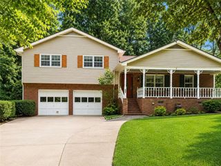 677 Bankshire Drive, Suwanee, GA 30024