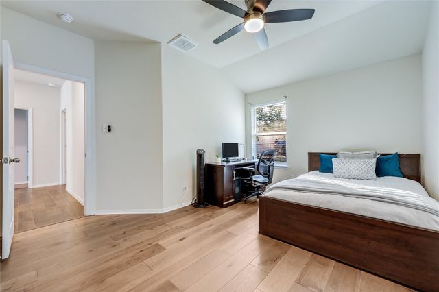 20700 Deep Creek, Lago Vista, TX 78645