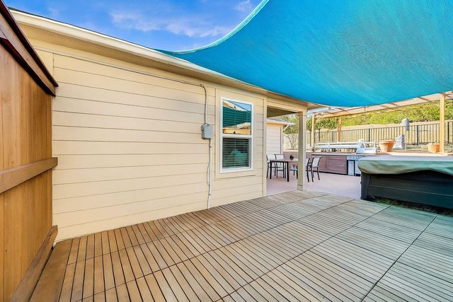 20700 Deep Creek, Lago Vista, TX 78645