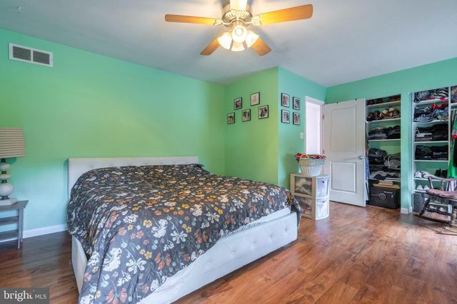 113 REDWOOD DR, Quakertown, PA 18951