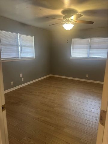 627 W Richard Ave, Kingsville, TX 78363