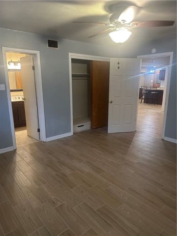 627 W Richard Ave, Kingsville, TX 78363