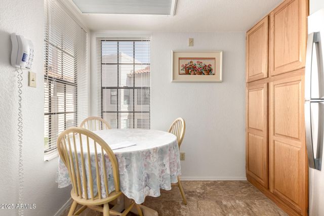 9378 E PURDUE Avenue 224, Scottsdale, AZ 85258