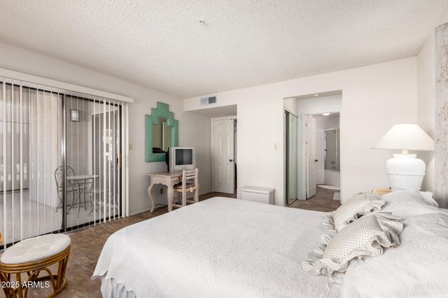 9378 E PURDUE Avenue 224, Scottsdale, AZ 85258