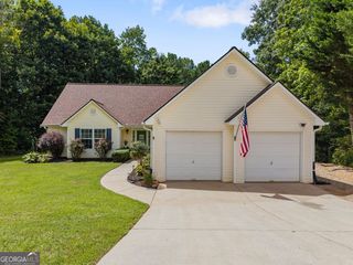 121 Mill Creek Cove, Dawsonville, GA 30534