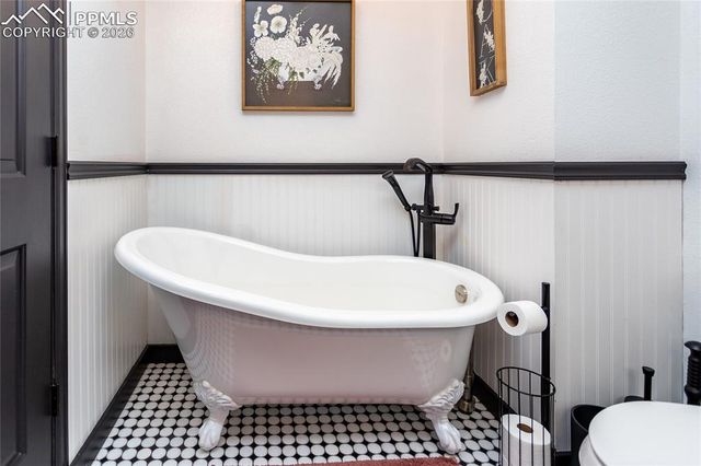 18380 Academy Circle, Monument, CO 80132