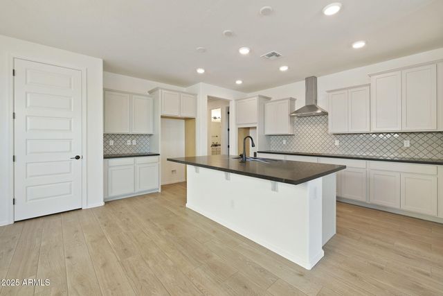 4948 W CAPISTRANO Avenue, Laveen, AZ 85339