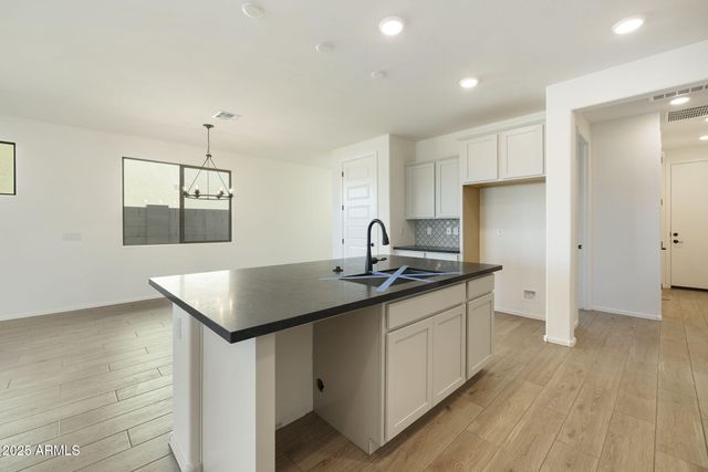 4948 W CAPISTRANO Avenue, Laveen, AZ 85339