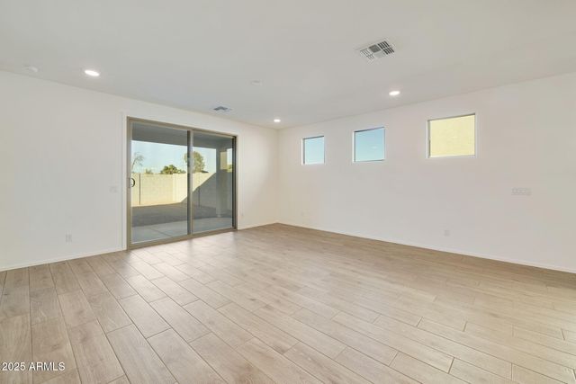 4948 W CAPISTRANO Avenue, Laveen, AZ 85339