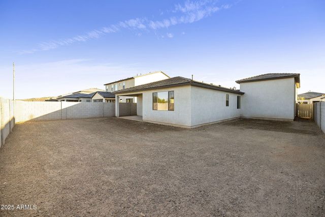 4948 W CAPISTRANO Avenue, Laveen, AZ 85339