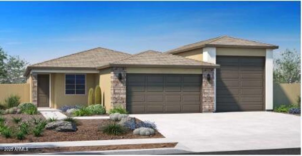 4948 W CAPISTRANO Avenue, Laveen, AZ 85339