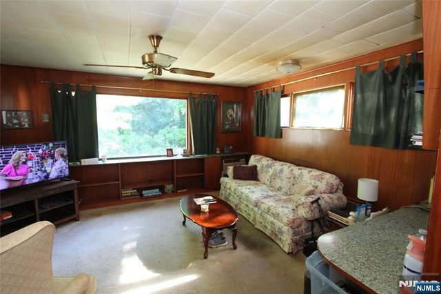 34 Union Street, Hawthorne, NJ 07506