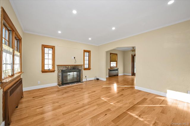 85-11 Eton Street, Jamaica Estates, NY 11432