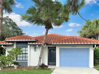 27881 Meadowlark LN, Bonita Springs, FL 34134