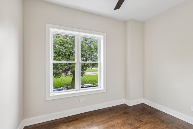 1615 S Trumbull Avenue, Chicago, IL 60623