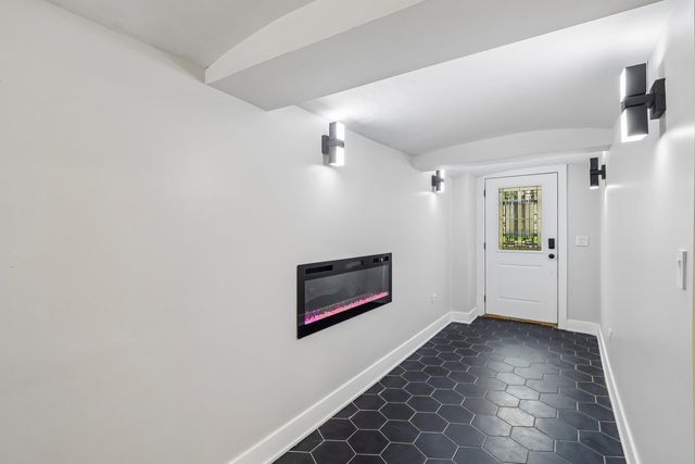 1615 S Trumbull Avenue, Chicago, IL 60623