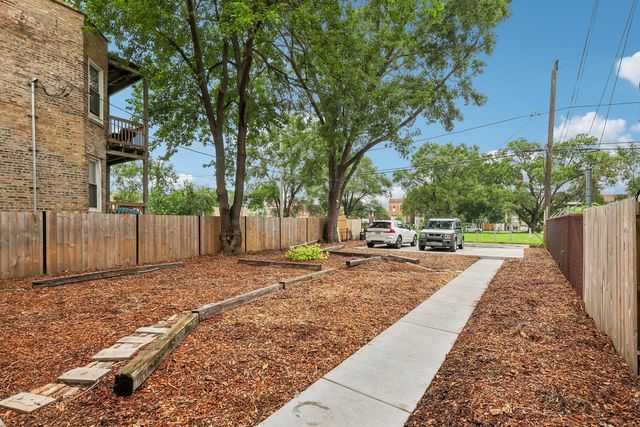 1615 S Trumbull Avenue, Chicago, IL 60623