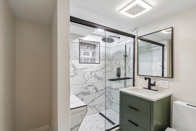 1615 S Trumbull Avenue, Chicago, IL 60623