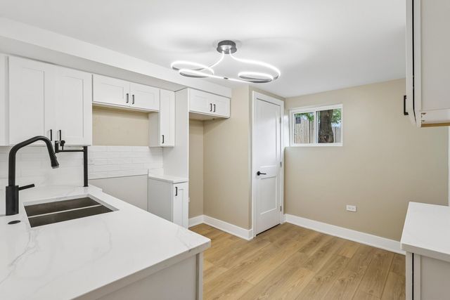 1615 S Trumbull Avenue, Chicago, IL 60623