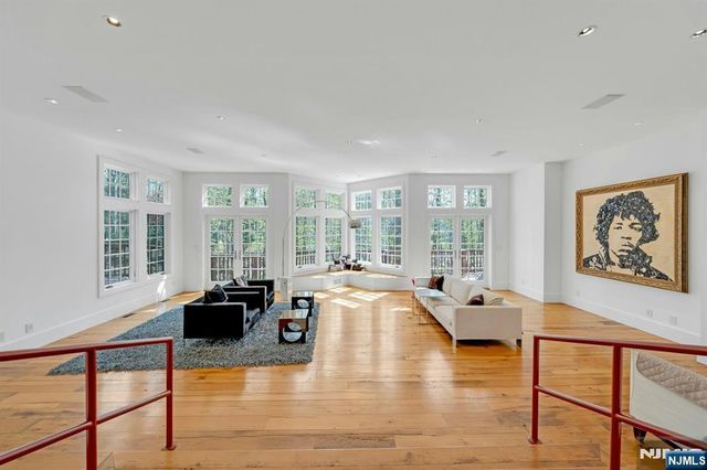 7 Charney Place, Alpine, NJ 07620