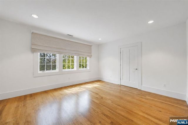 7 Charney Place, Alpine, NJ 07620