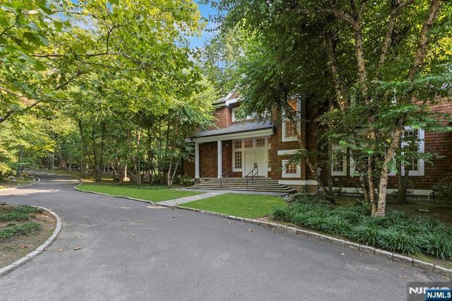 7 Charney Place, Alpine, NJ 07620
