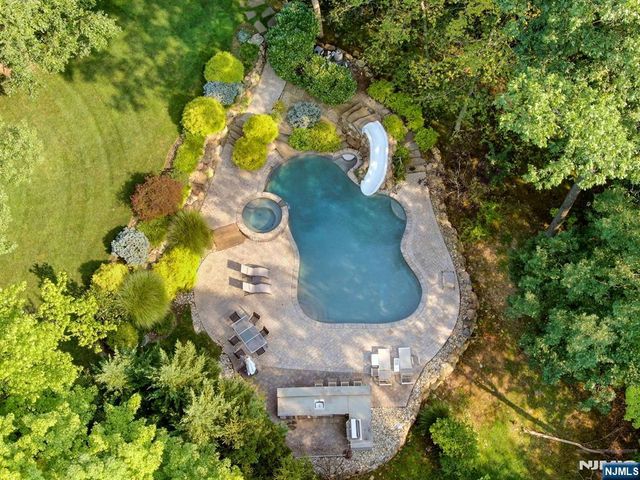 7 Charney Place, Alpine, NJ 07620