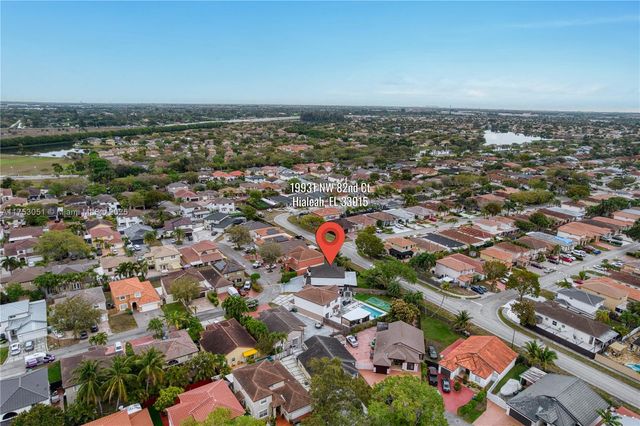 19931 NW 82nd Ct, Hialeah, FL 33015