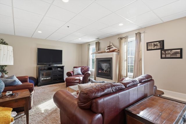 10 Rolling Meadows, Haverhill, MA 01832