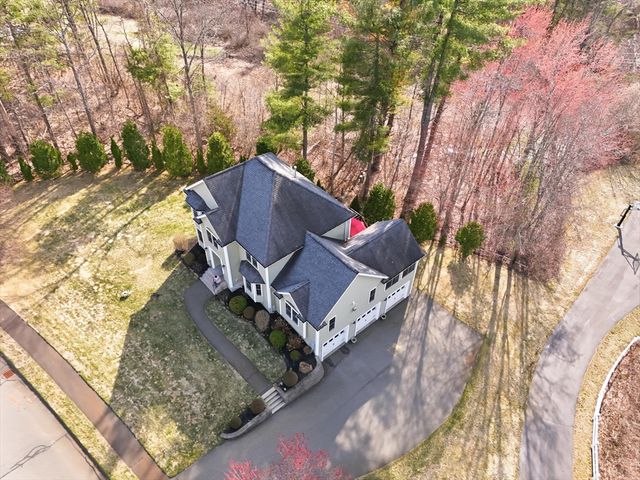 10 Rolling Meadows, Haverhill, MA 01832