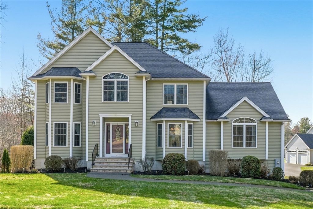 10 Rolling Meadows, Haverhill, MA 01832