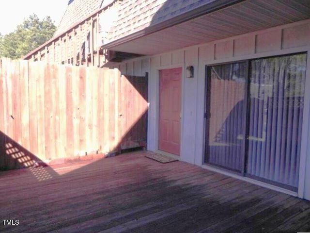 340 Summerwalk Circle, Chapel Hill, NC 27517