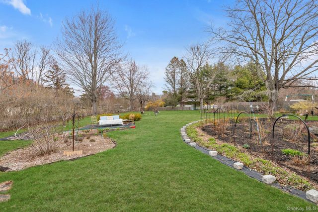 1521 Pine Acres Boulevard, Bay Shore, NY 11706