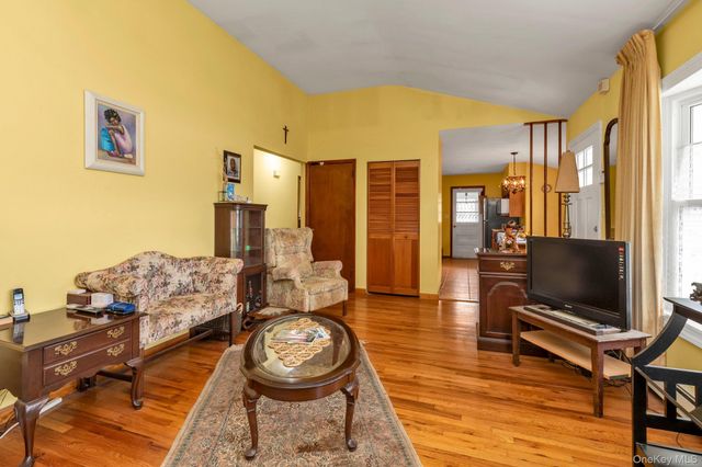 1521 Pine Acres Boulevard, Bay Shore, NY 11706