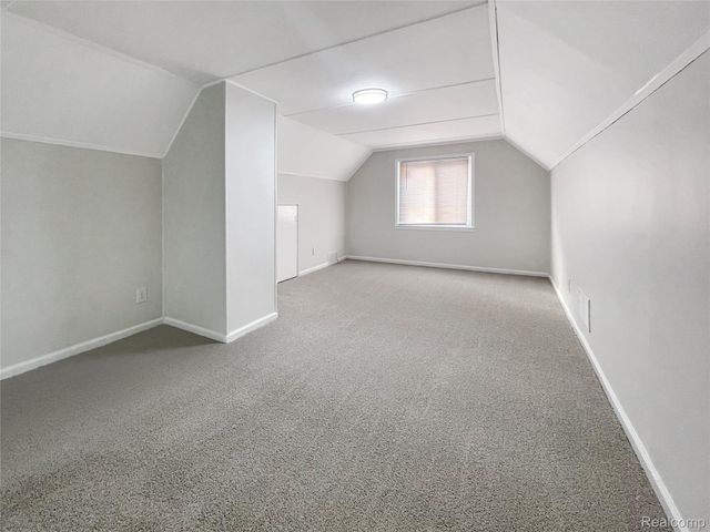 14706 Eureka Road, Southgate, MI 48195