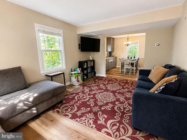 9436 GOSHEN LN, Burke, VA 22015